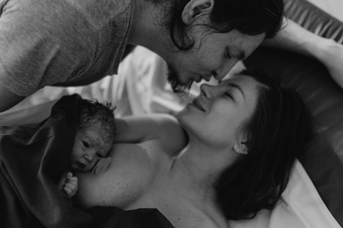 Luna’s Birth. Fotografa documental de familia e nascimento em Florianópolis SC Daria Ermolaev
