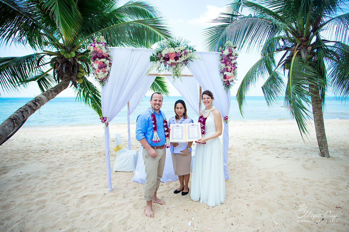 Legal marriage. Wedding on Koh Samui, Thailand
