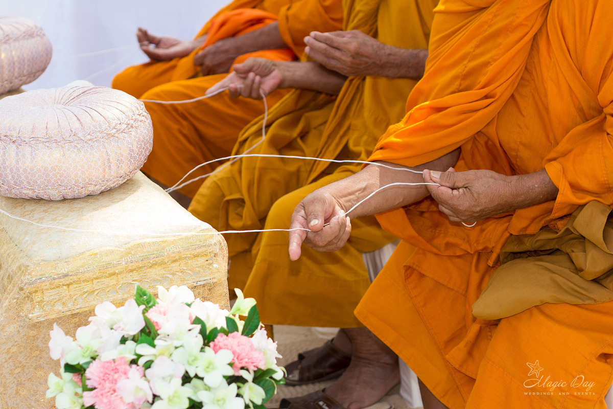 Buddhist ceremony. Hochzeitsplaner Koh Samui | Strand- & Villenhochzeiten – Magic Day