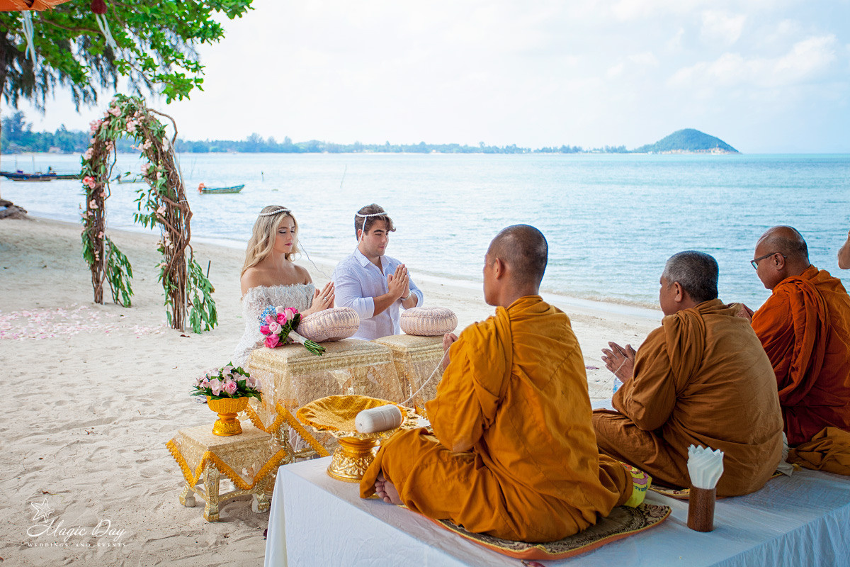 Buddhist ceremony. Hochzeitsplaner Koh Samui | Strand- & Villenhochzeiten – Magic Day