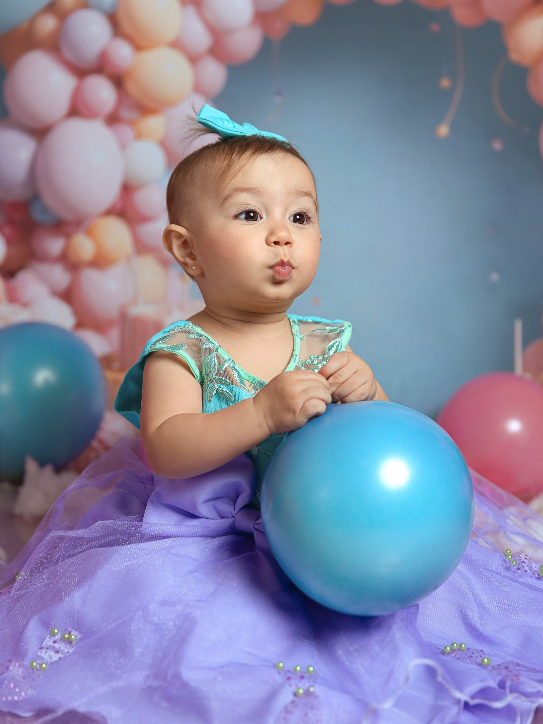 Fotografia infantil em estúdio em São Paulo para registrar a infância com leveza, carinho e autenticidade. Retratos que transformam momentos simples em memórias especiais.