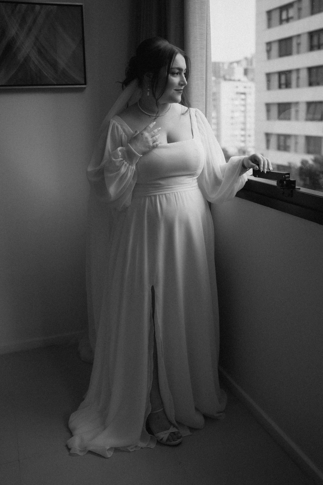 O Lá Tertúlia recebeu o casamento intimista de Ayla e Adriano em Belo Horizonte MG. A Edu e Josi Fotografia registrou momentos espontâneos e fotos documentais cheias de emoção verdadeira.