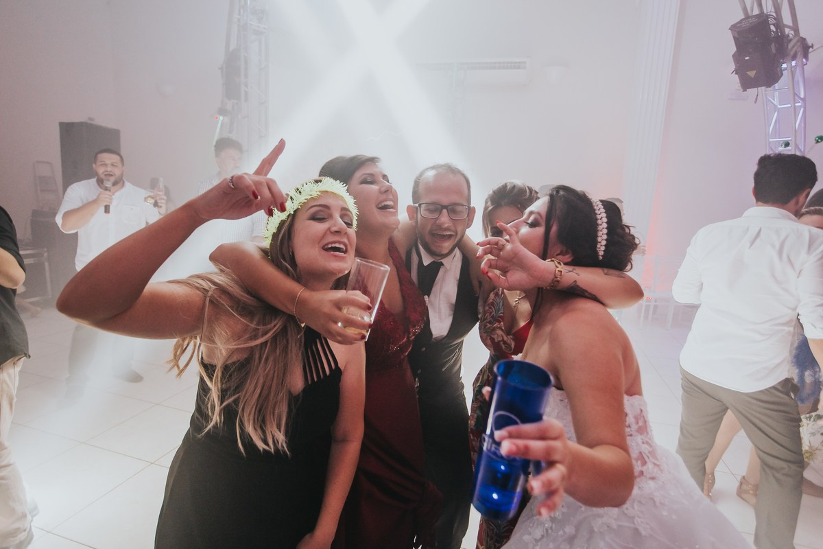Laís e Rafael. Fotógrafa de Eventos em São Paulo e Sorocaba Kika Damasceno