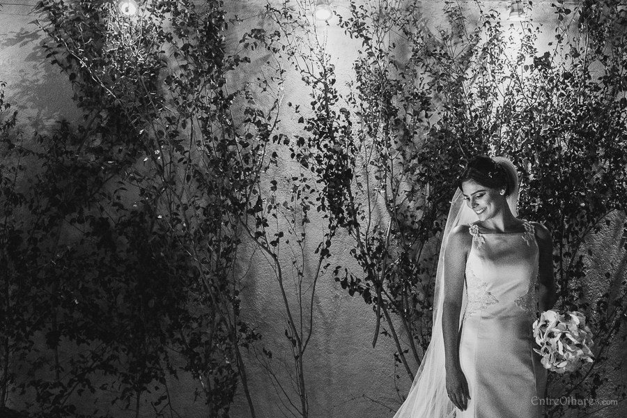 Casamento de Márcia e Marcos na Casa de Chá em Aldeia Pernambuco. Casamento ao ar livre. EntreOlhares Fotografia e Filmagem de Casamentos em Recife/PE e João Pessoa/PB — Momentos únicos eternizados com sensibilidade