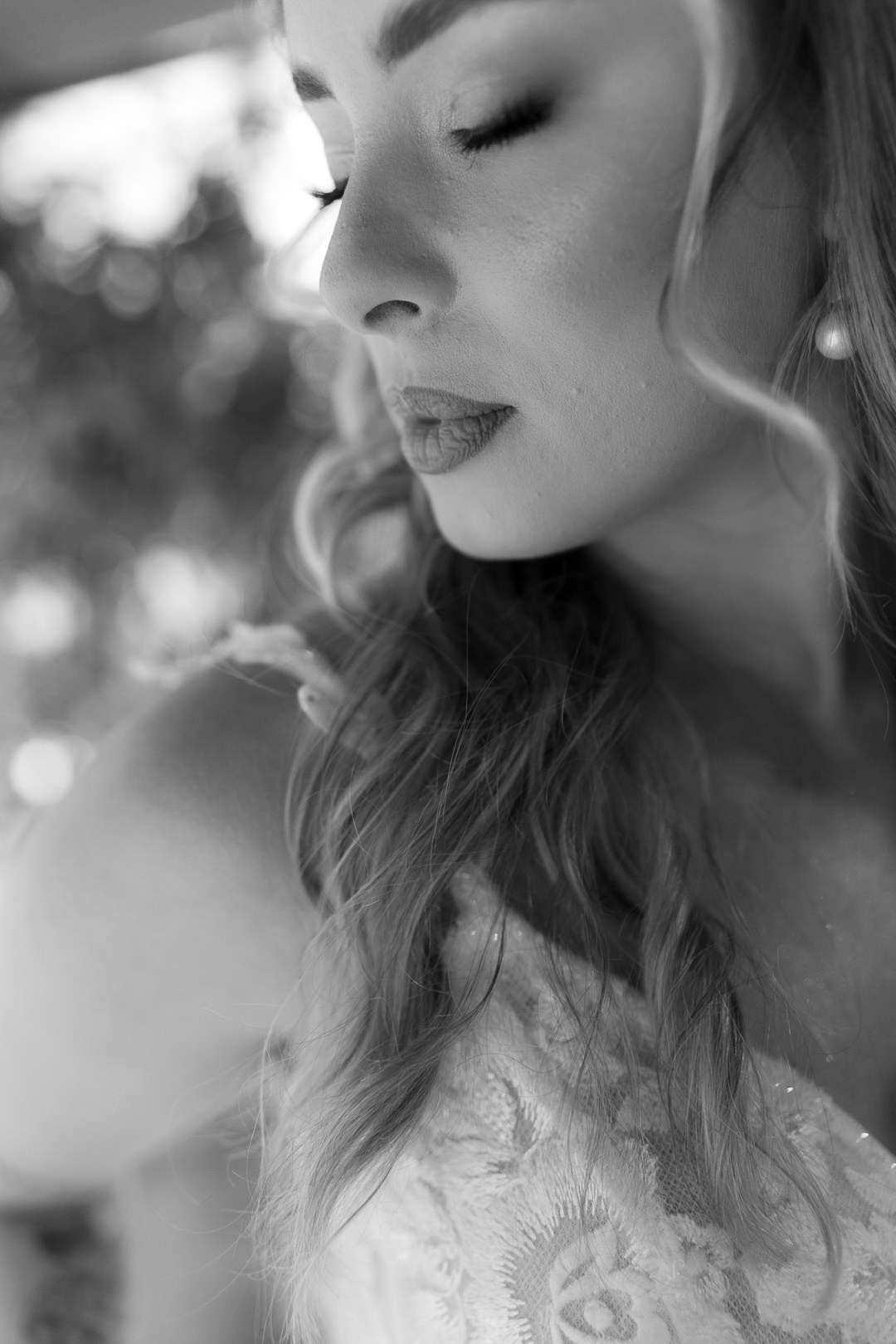 O casamento de Julia e Leo no Mocca Coffee & Meals reuniu emoção, intimidade e muita conexão. A Edu e Josi Fotografia fotografou cada instante com um olhar documental e afetivo.
