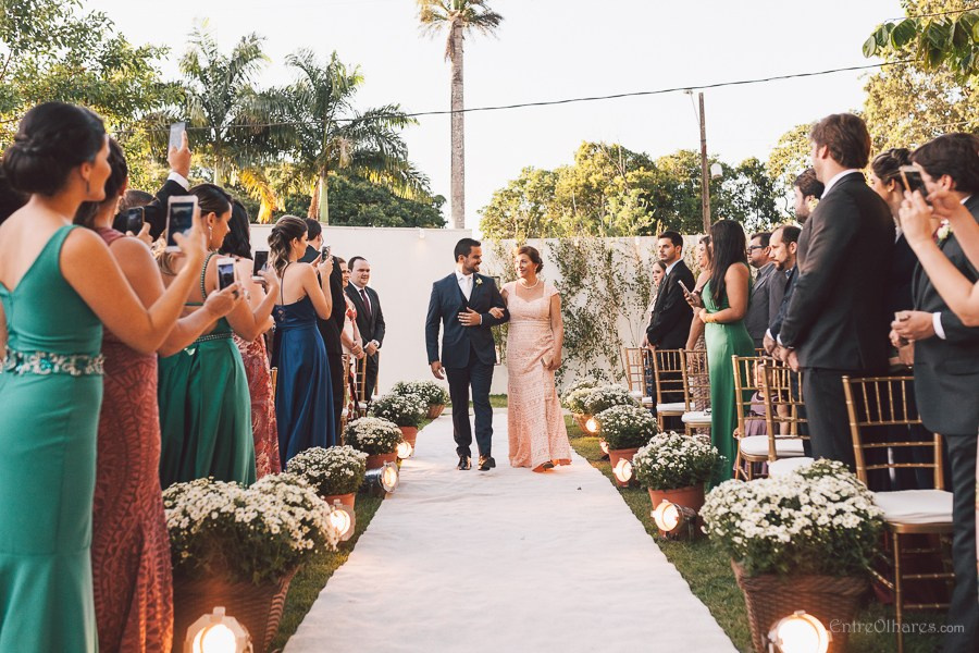 Casamento de Márcia e Marcos na Casa de Chá em Aldeia Pernambuco. Casamento ao ar livre. EntreOlhares Fotografia e Filmagem de Casamentos em Recife/PE e João Pessoa/PB — Momentos únicos eternizados com sensibilidade