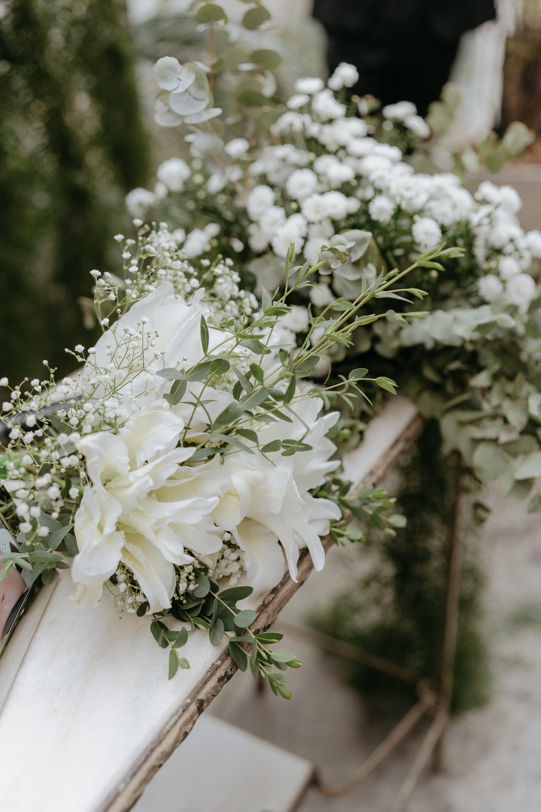 O casamento de Julia e Leo no Mocca Coffee & Meals trouxe uma atmosfera leve e intimista no Vila da Serra. A Edu e Josi Fotografia registrou tudo com olhar espontâneo e verdadeiro.