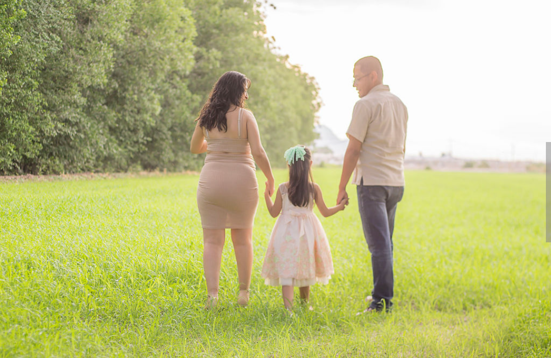 Familia. Https://fotorecuerdosjrz.com/