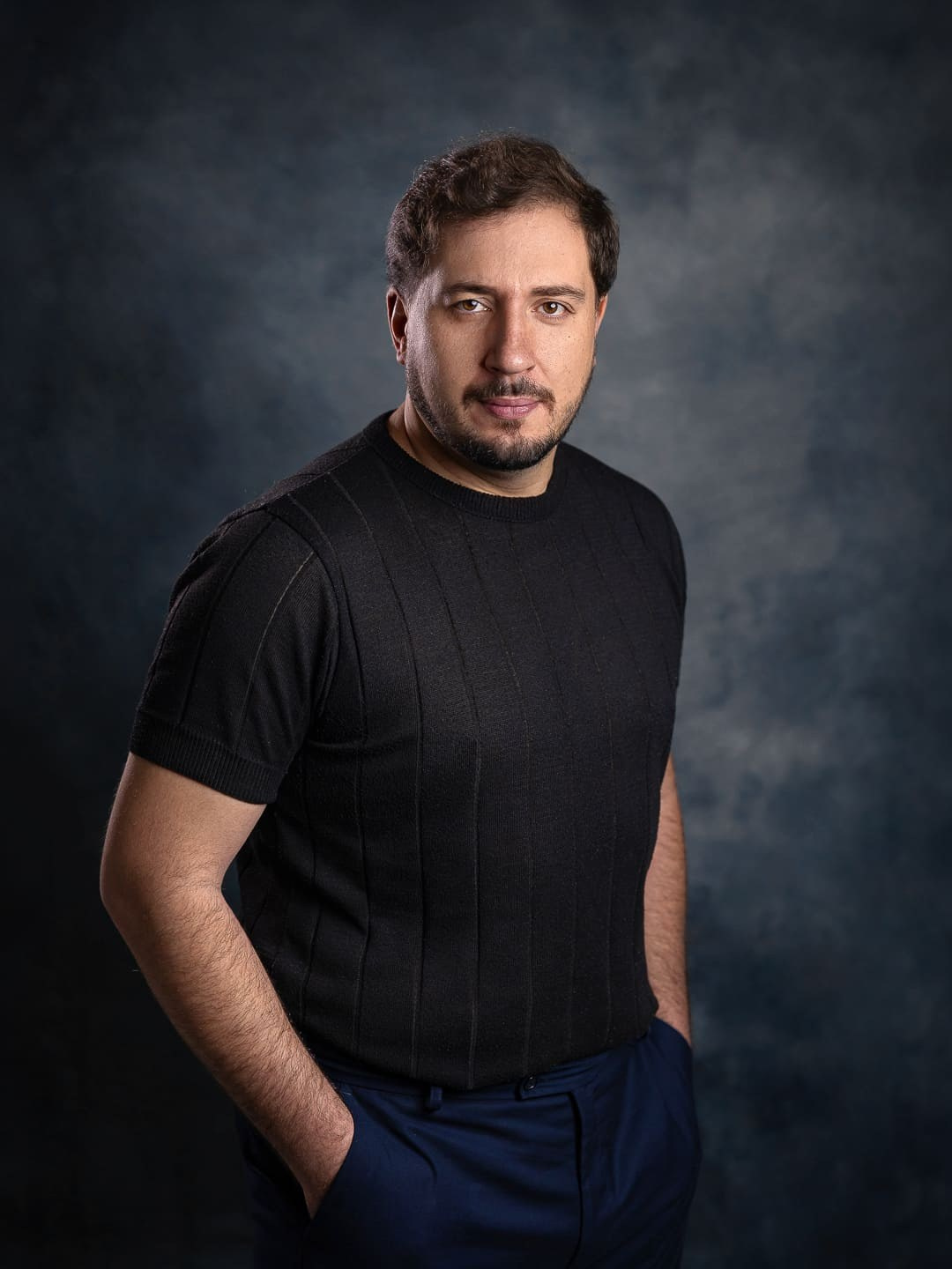 Retrato corporativo profissional em São Paulo pensado para destacar sua experiência, confiança e autoridade. Uma boa fotografia profissional pode transformar a forma como sua marca é percebida.
