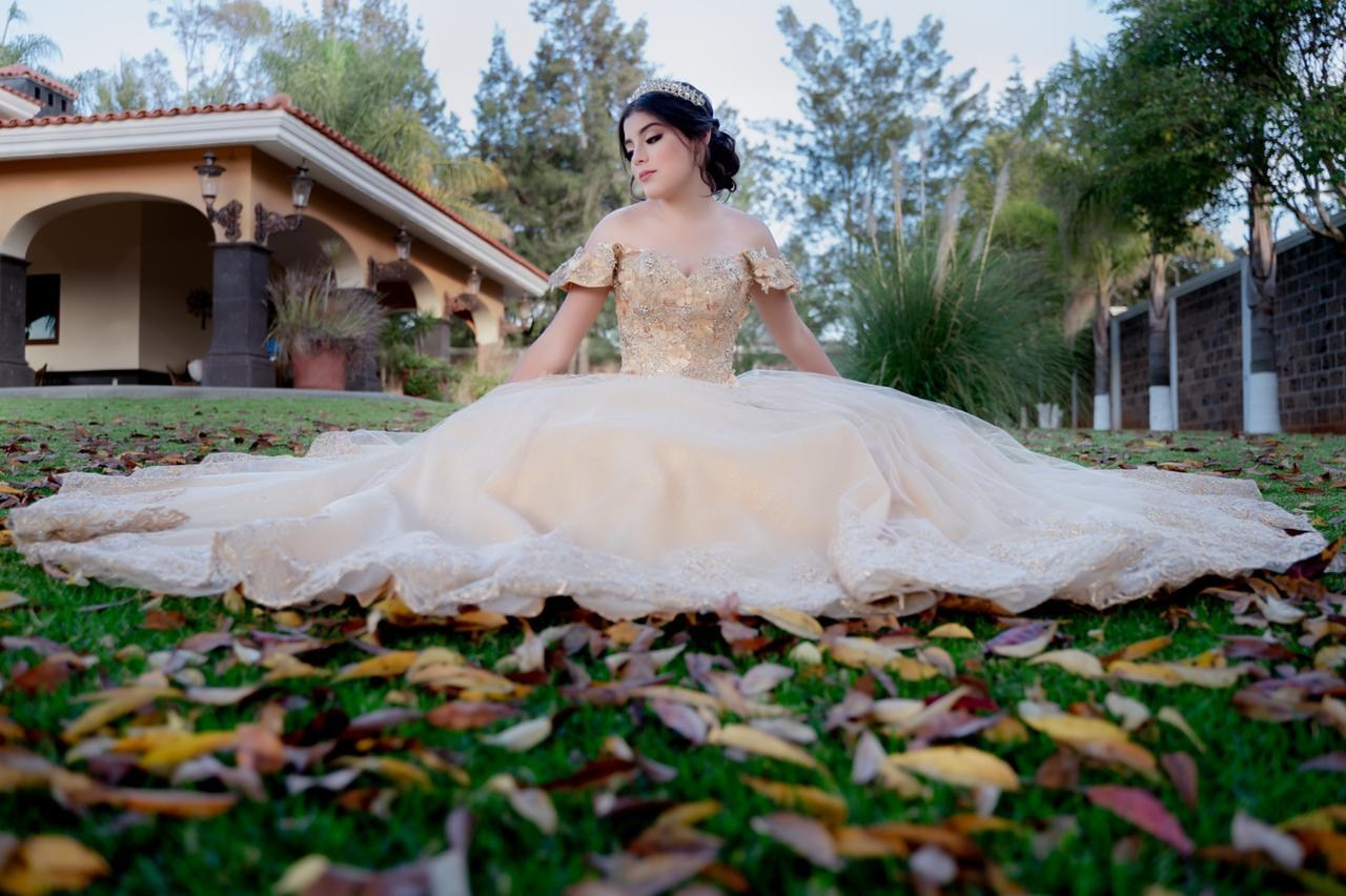 Fotografías de XV Años. Javier Plascencia Fotografo de Bodas en México