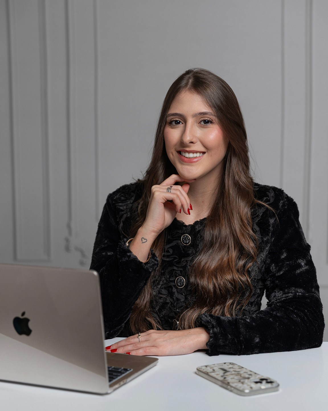 Fotografia corporativa em São Paulo, Bio esteticista, beauty, area da beleza,  para criar uma imagem profissional autêntica e estratégica. Retratos que valorizam sua personalidade e fortalecem sua presença no mercado.