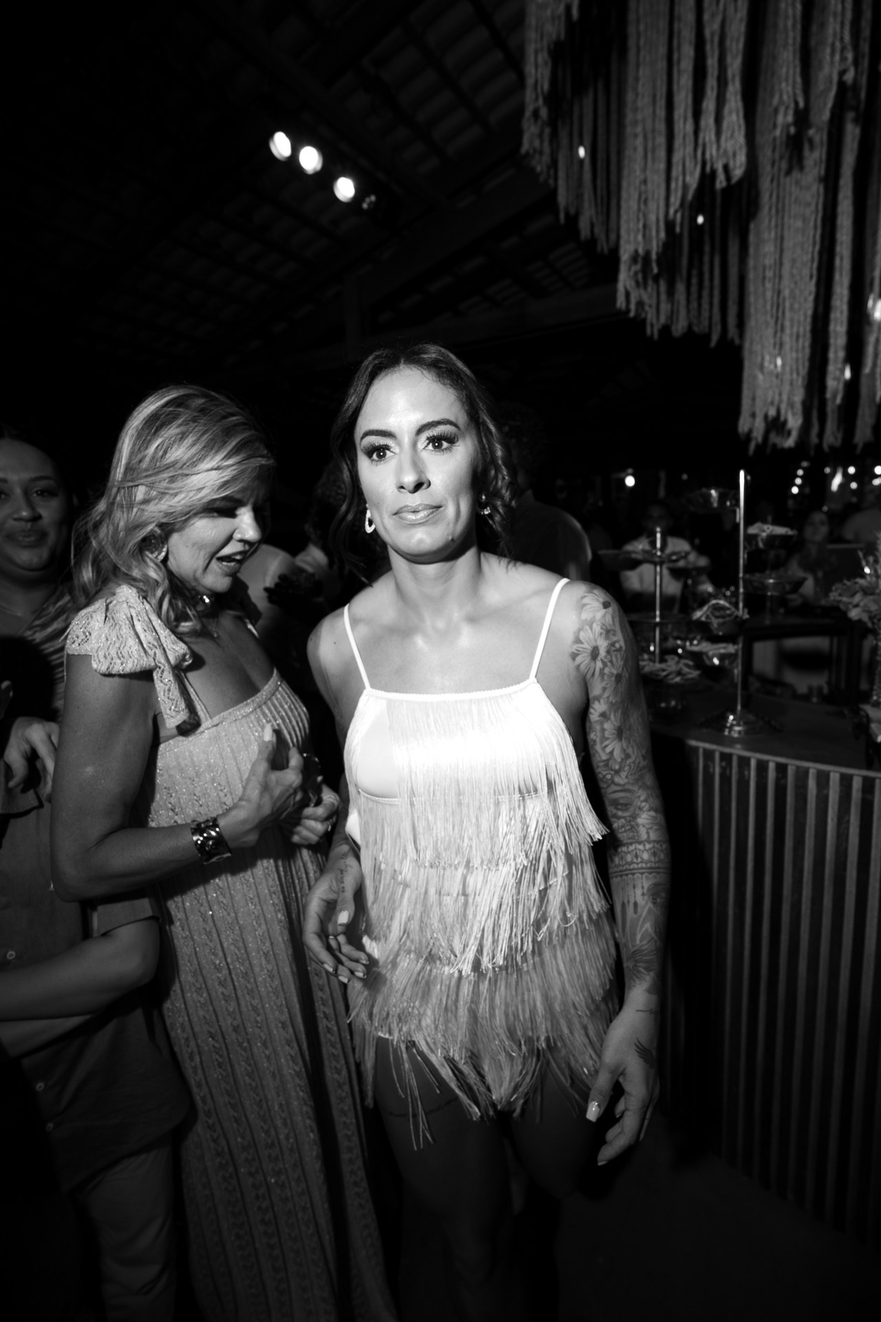 Fotografia natural da festa de Andressa e Henrique no Vila Relicário em Ouro Preto MG realizada pela Edu e Josi Fotografia com muita alegria.