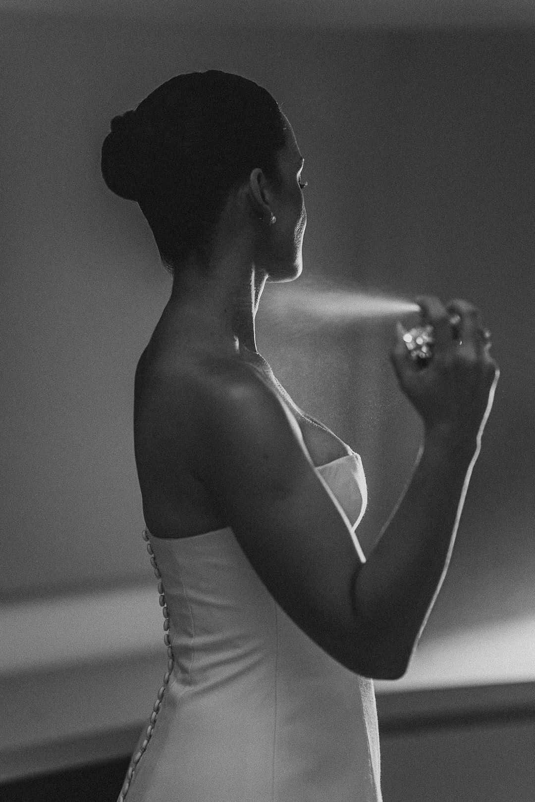 Na Edu e Josi Fotografia, cada casamento é contado através de fotos de casamento com estilo documental. Acreditamos na beleza do real: risos, lágrimas, abraços e momentos que acontecem sem direção, mas que dizem tudo sobre o amor.
