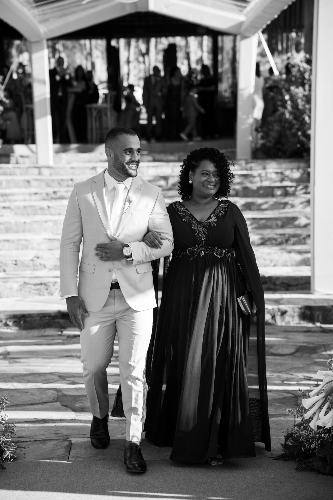 Fotografia natural e espontânea de casamento no Vila Relicário com Andressa e Henrique realizada pela Edu e Josi Fotografia.