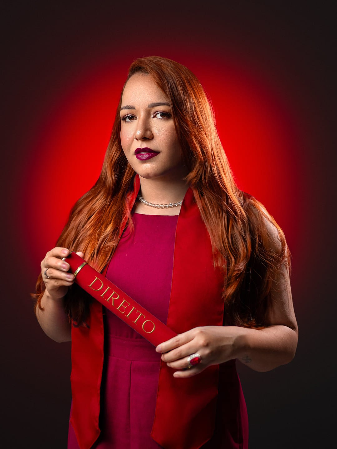 Fotografia de formatura em São Paulo para celebrar uma conquista. Ensaio de formatura com retratos profissionais para registrar essa nova etapa com emoção, personalidade e orgulho.