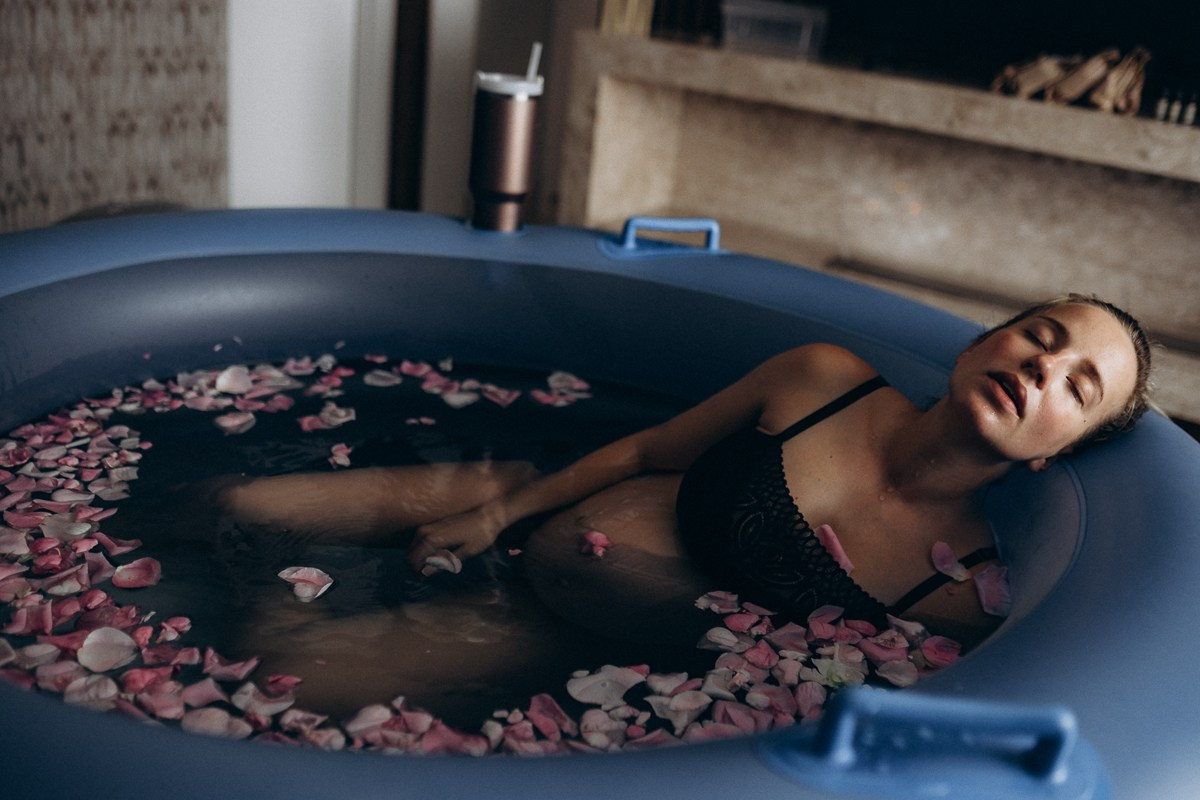 Iris Home BIRTH. Fotografa documental de familia e nascimento em Florianópolis SC Daria Ermolaev