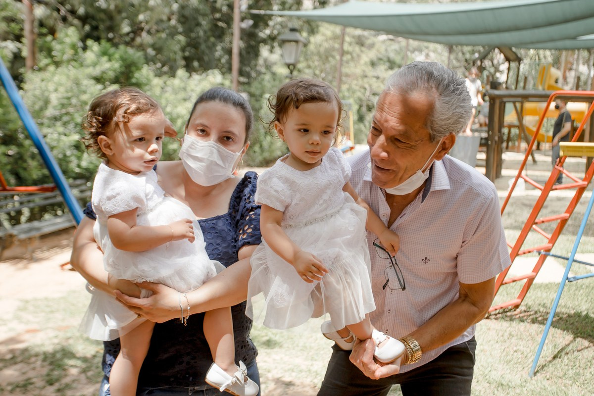 Batizado da Ana Clara e Maria Rita. Fotógrafa de Eventos em São Paulo e Sorocaba Kika Damasceno