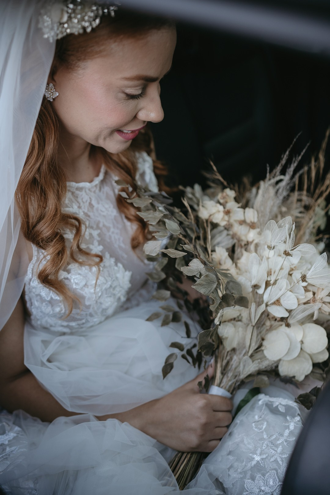 O casamento de Vivian e Paulo no Espaço Bodocó trouxe um clima folk acolhedor e estética boho cheia de charme. A Edu e Josi Fotografia registrou tudo de maneira espontânea e verdadeira.