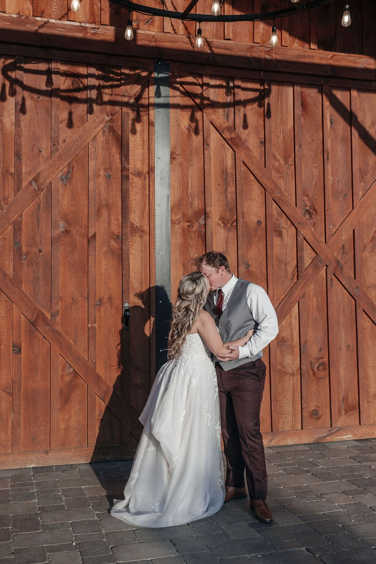 Danielle & Dave. Storytellers Films — Candid Wedding Videographer & Photographer in Toronto, Ontario and beyond