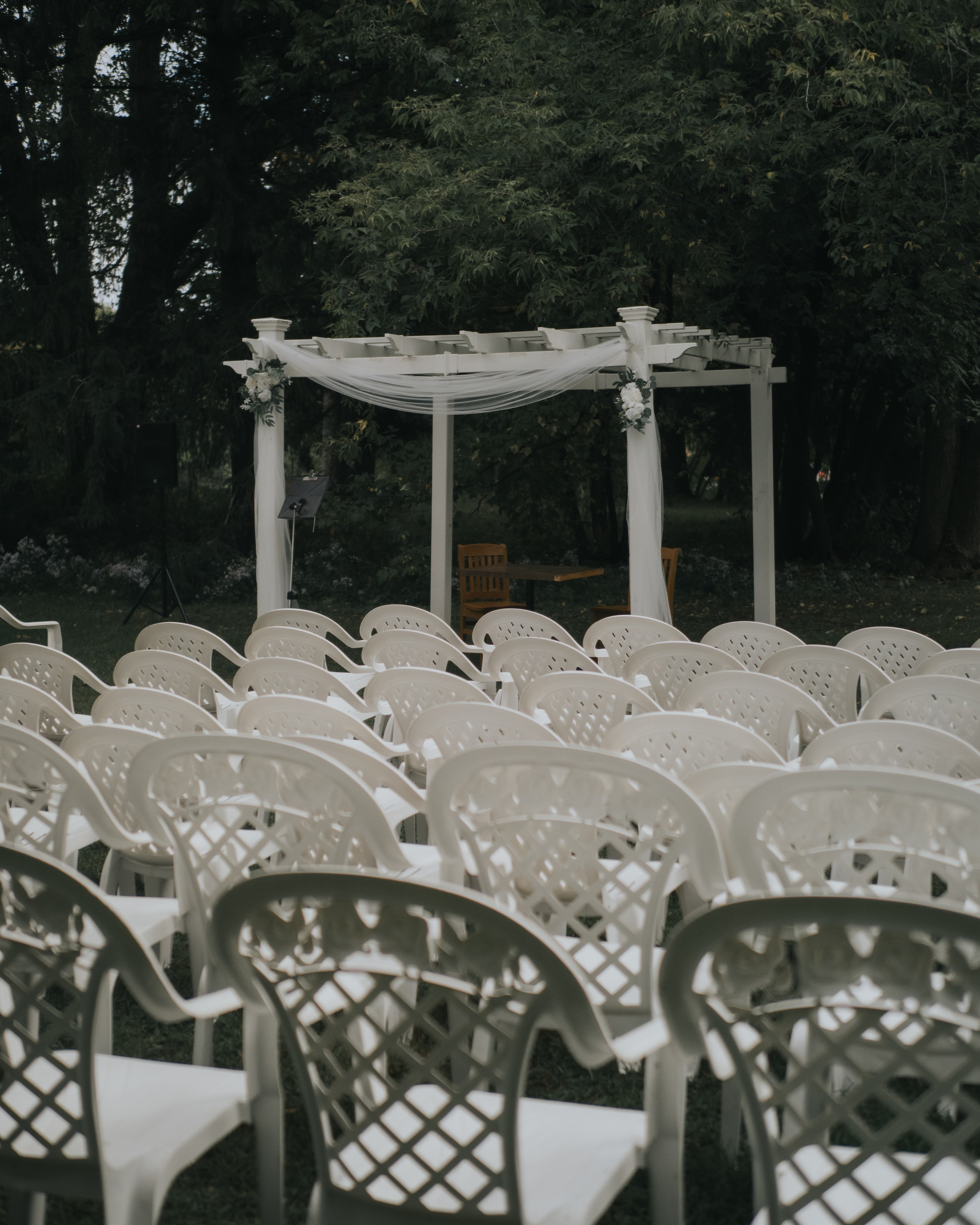 The most romantic rustic wedding venues in and around Montreal. Wedding and Family Photography Montreal Muriel Oe Photo