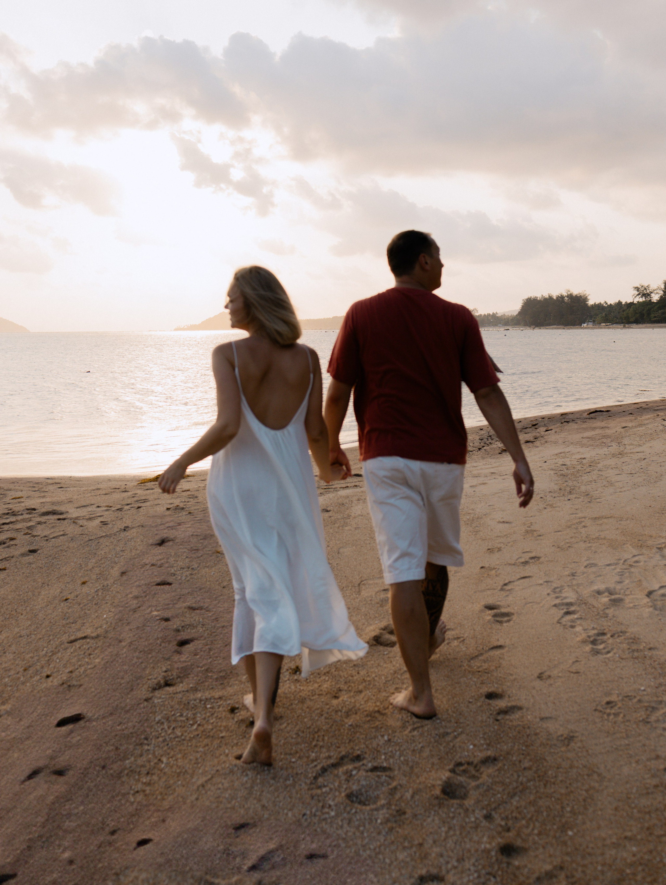 LOCATIONS. Photographer on Koh Samui Elena