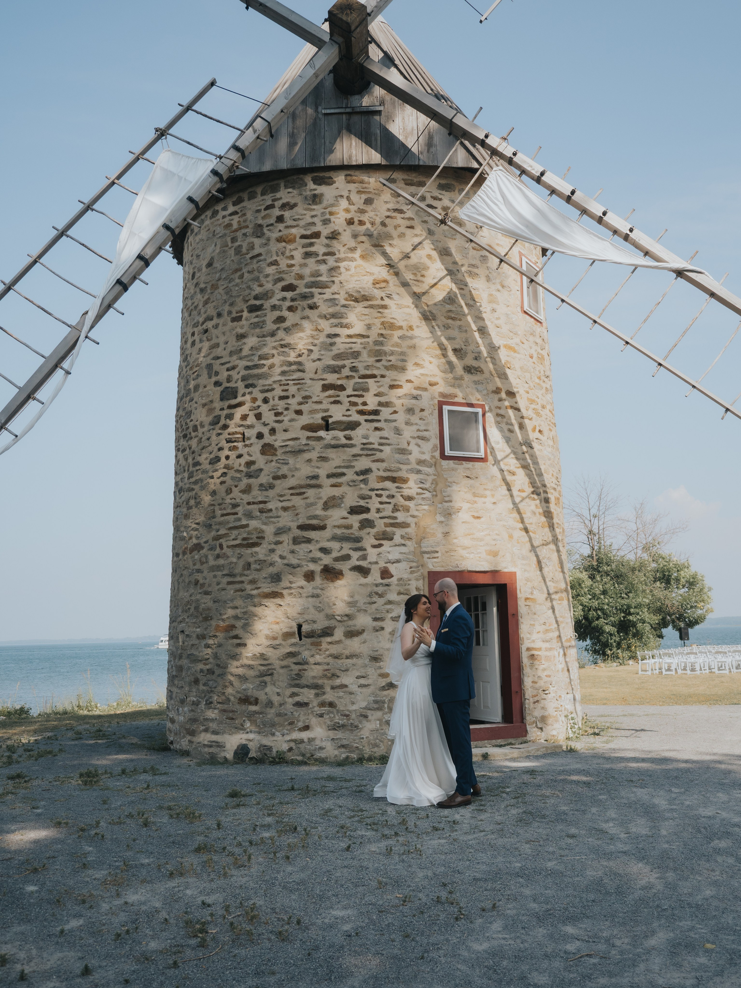 The most romantic rustic wedding venues in and around Montreal. Wedding and Family Photography Montreal Muriel Oe Photo