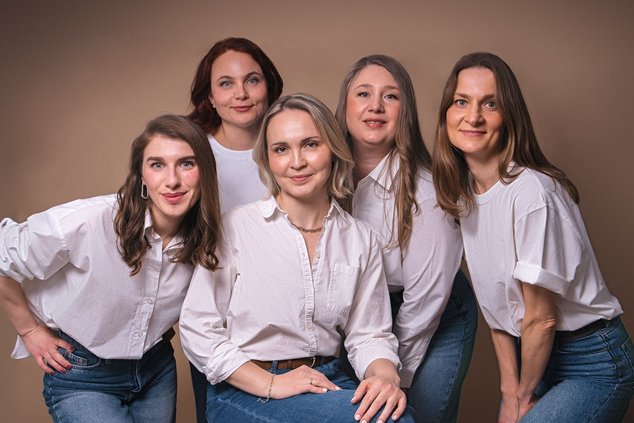 What Women Say After They See Their Photos. Maria Elaeva Photography | Burnaby Portrait Photographer