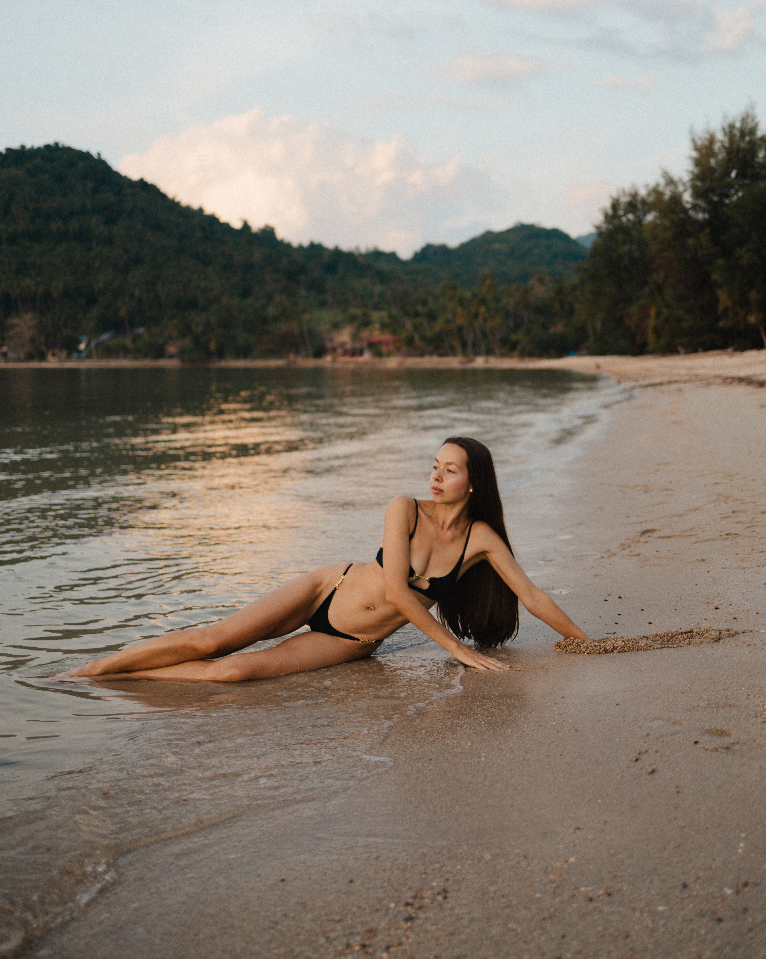 LOCATIONS. Photographer on Koh Samui Elena