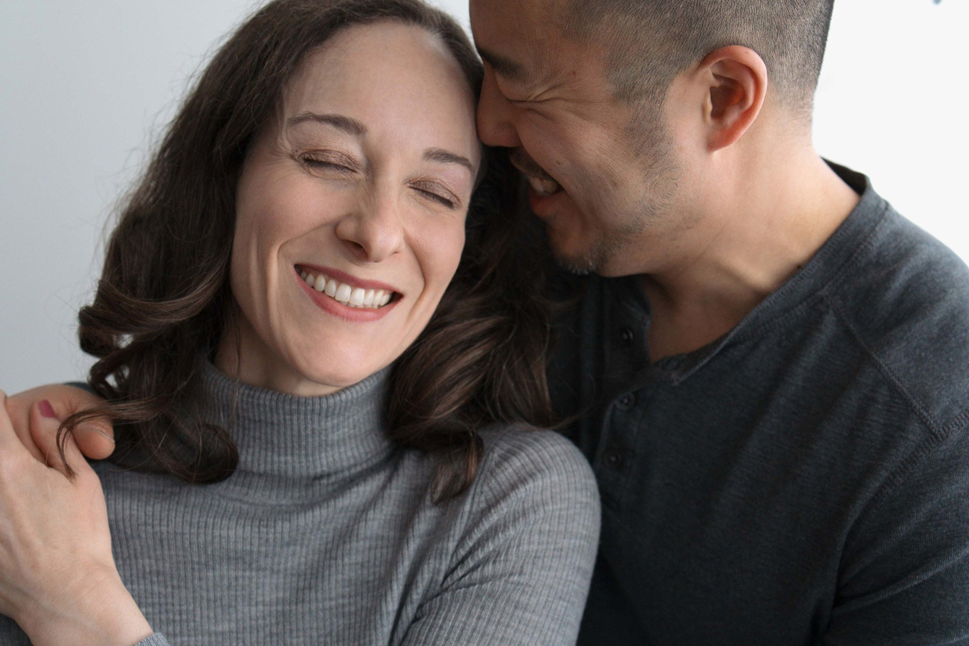 Photography Posing tips. Maria Elaeva Photography | Burnaby Portrait Photographer