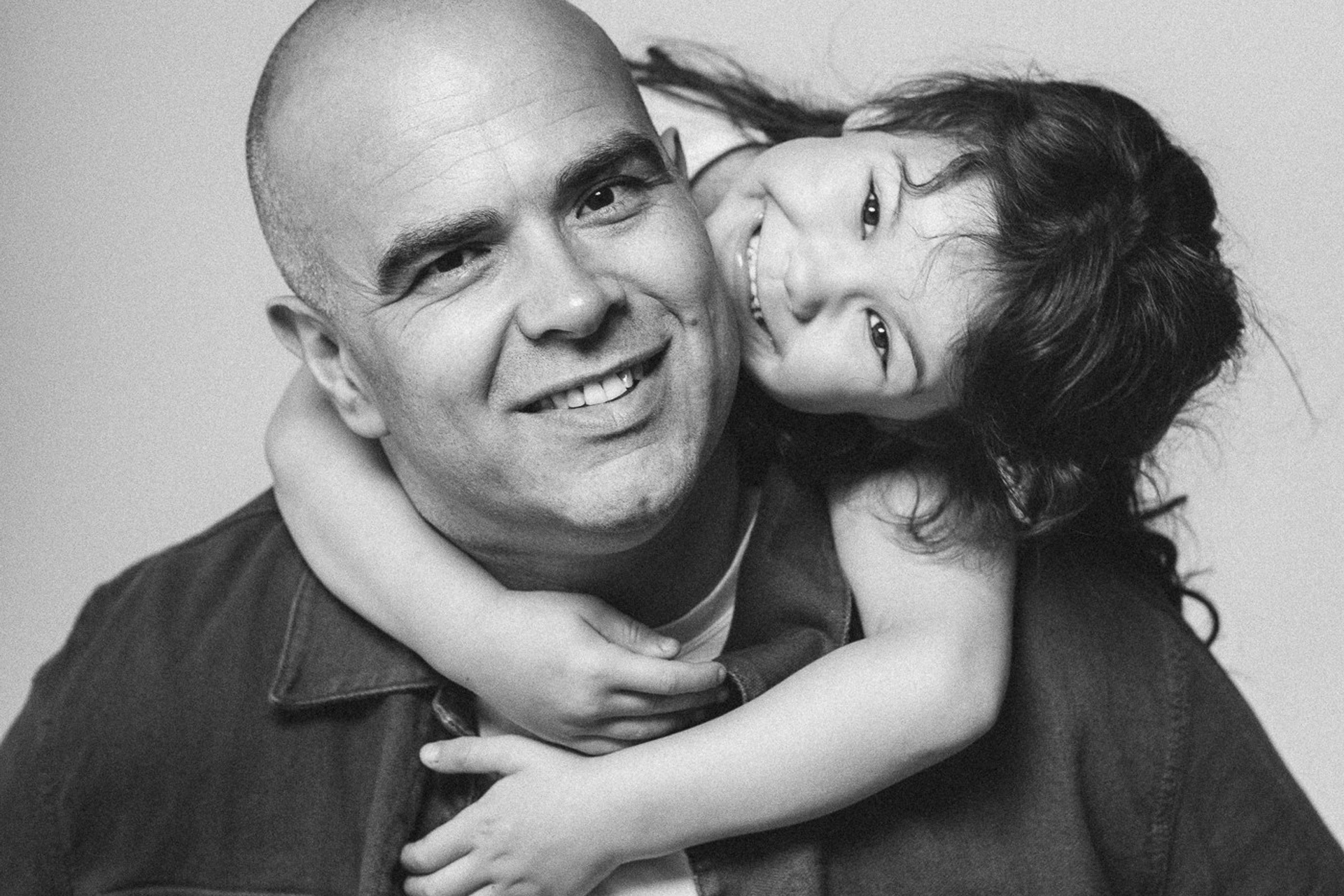 Photography Posing tips. Maria Elaeva Photography | Burnaby Portrait Photographer