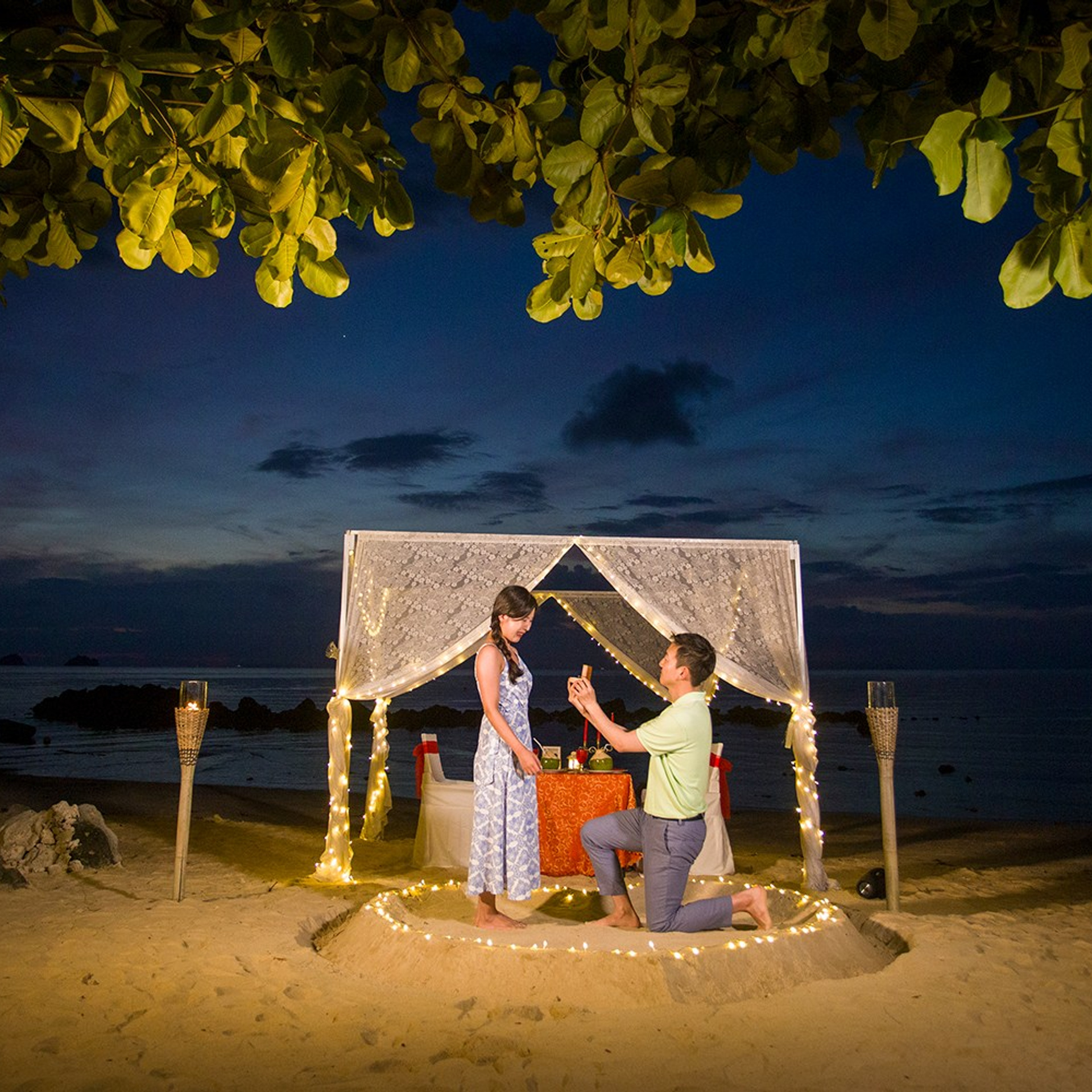 Photo. Romantic proposal on Koh Samui, Thailand