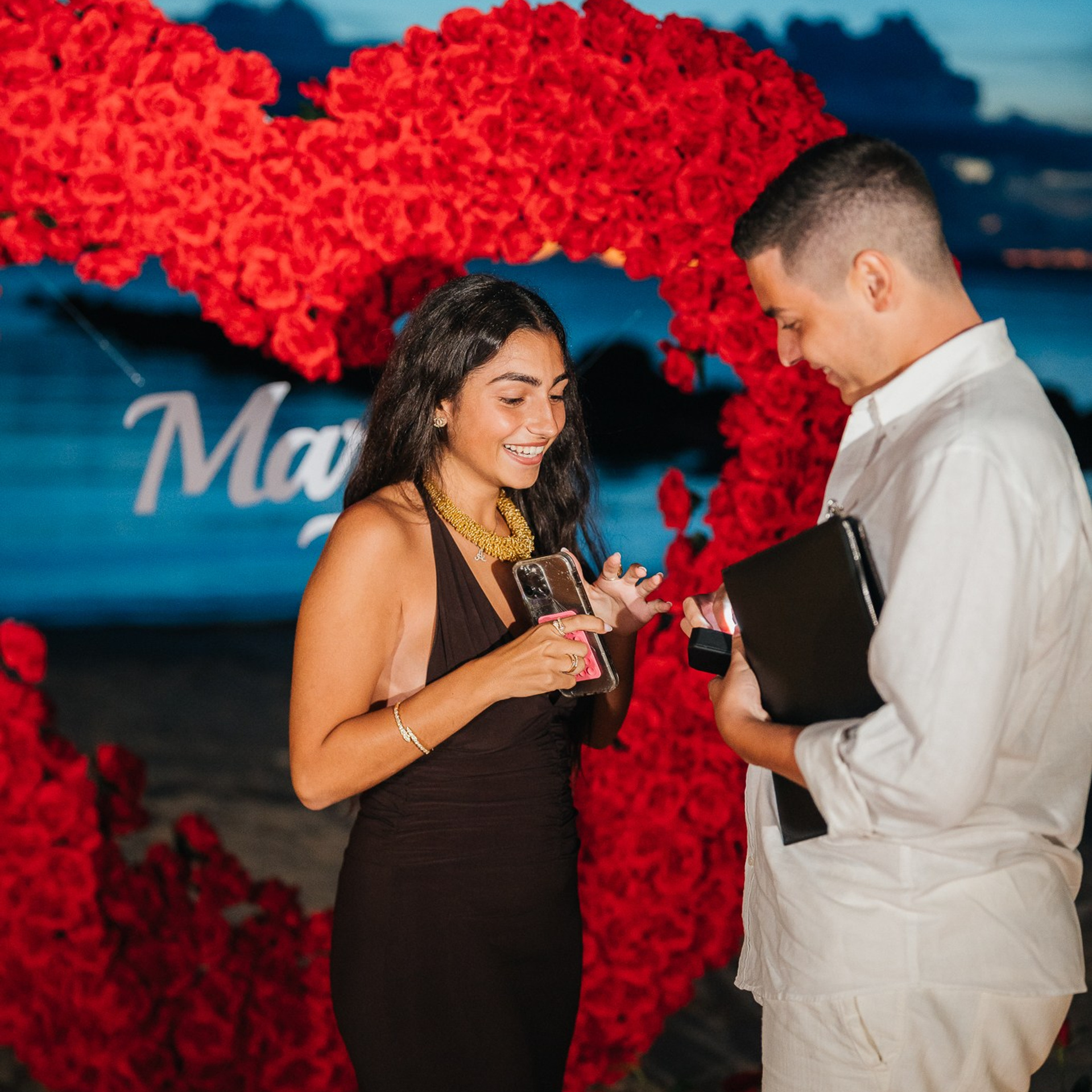 Photo. Romantic proposal on Koh Samui, Thailand