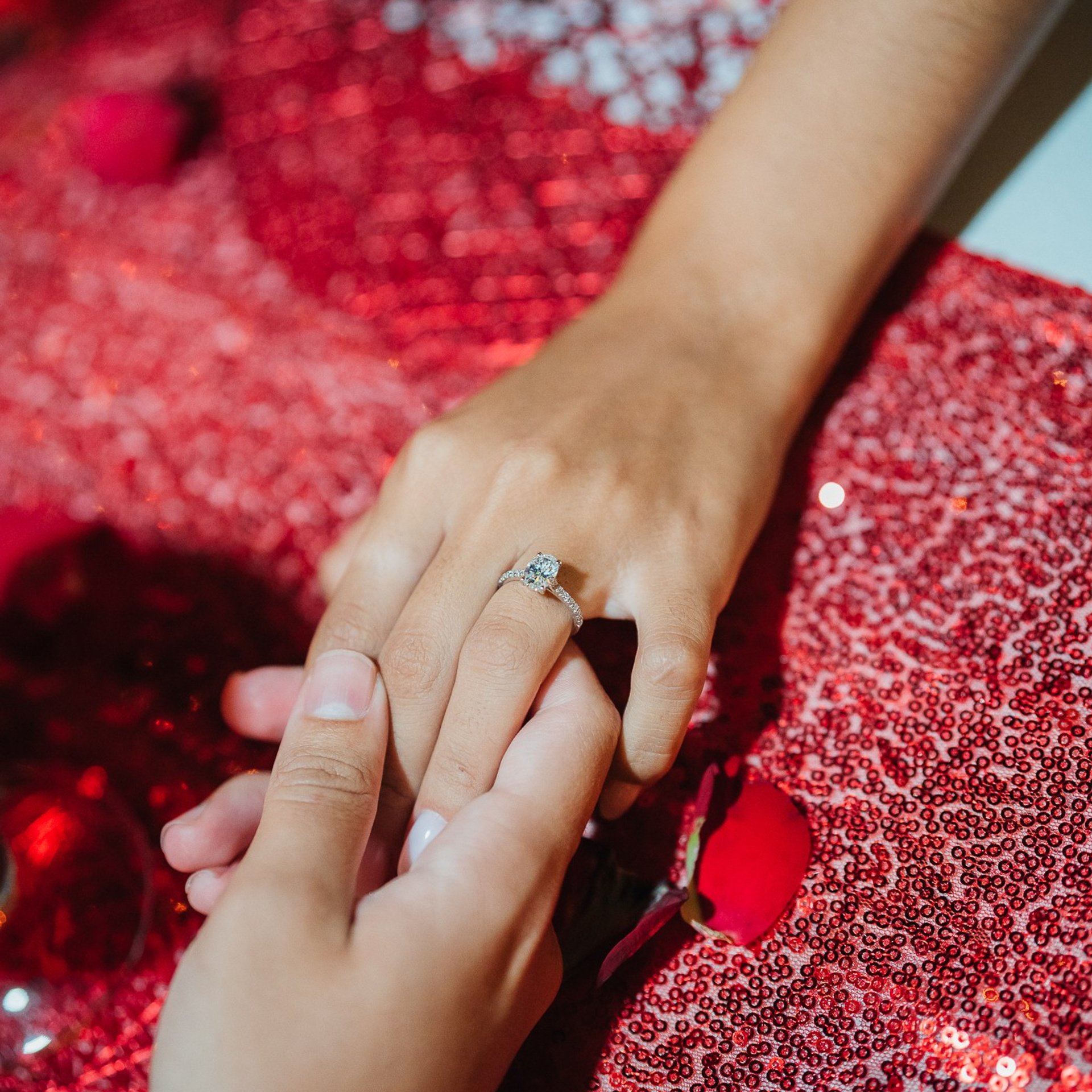 Photo. Romantic proposal on Koh Samui, Thailand