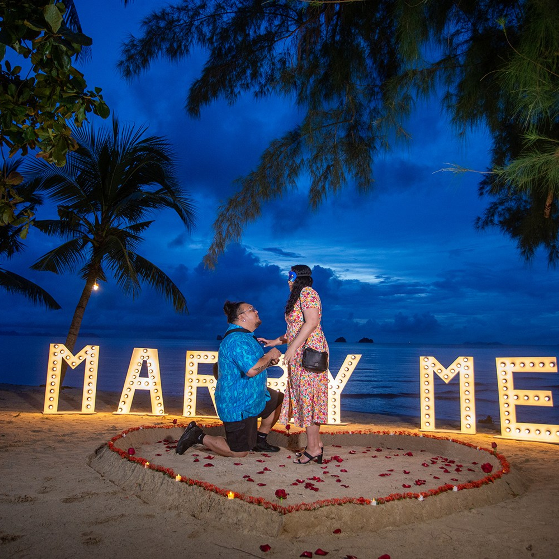 Photo. Romantic proposal on Koh Samui, Thailand