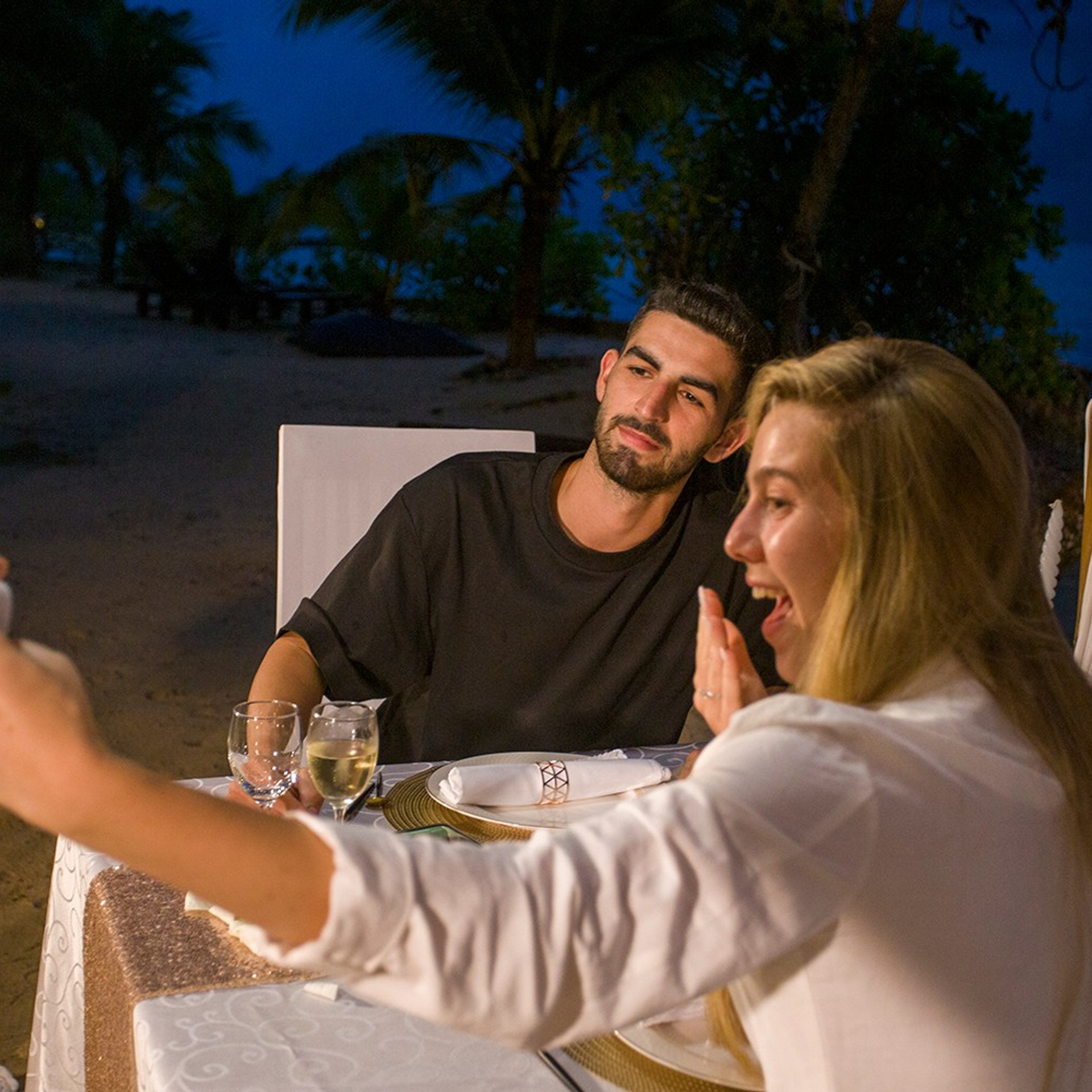 Photo. Romantic proposal on Koh Samui, Thailand