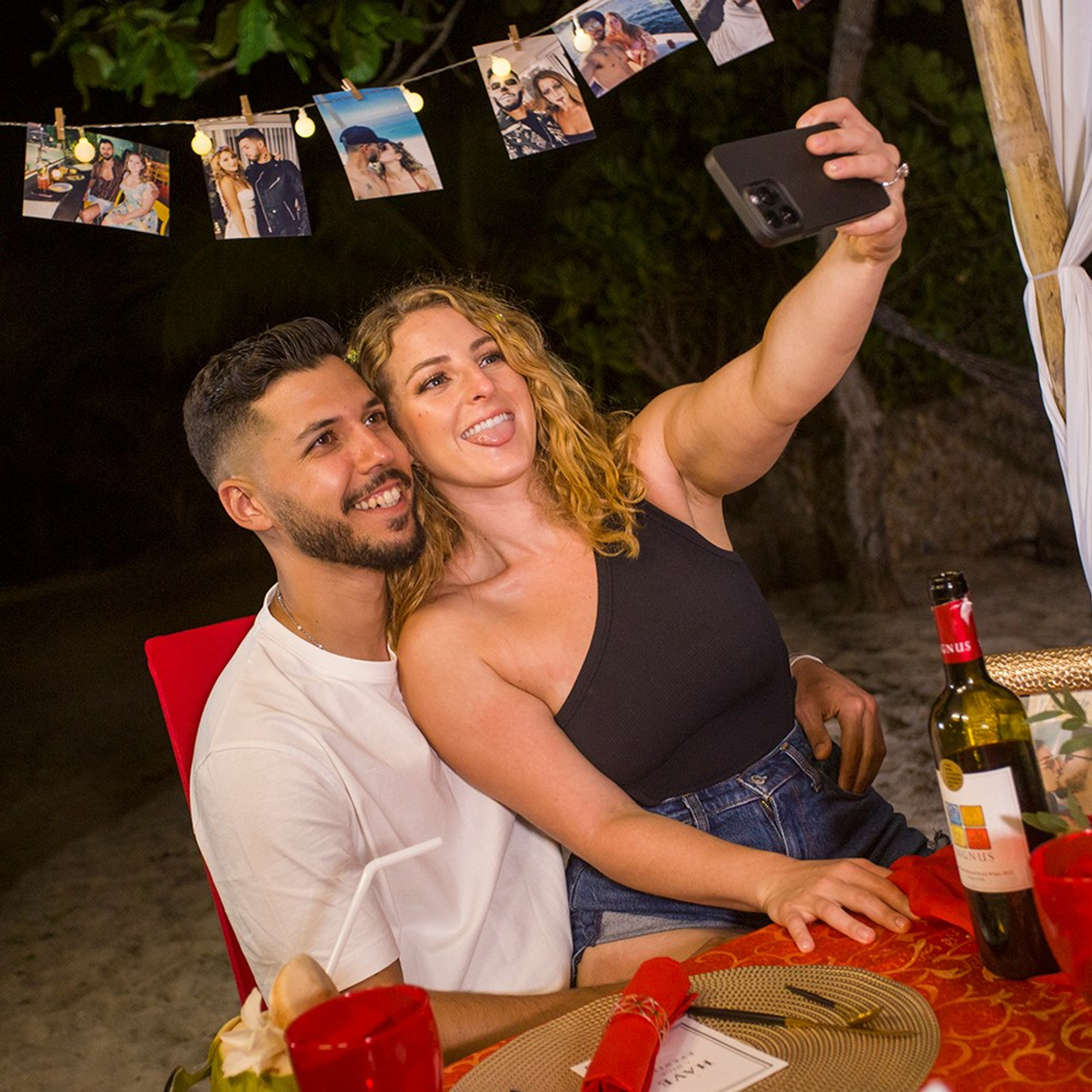 Photo. Romantic proposal on Koh Samui, Thailand