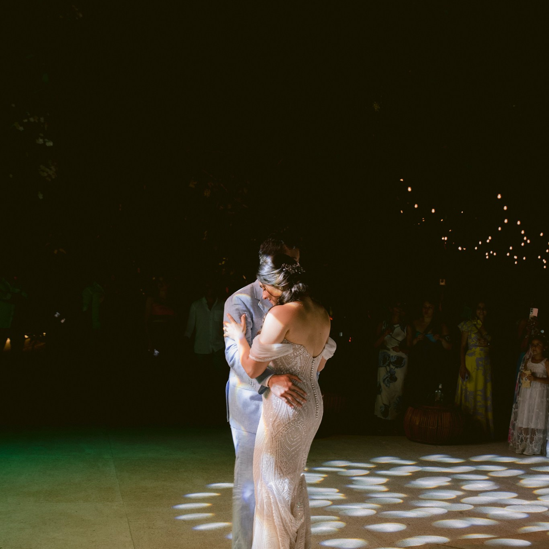 Lina & Nico. Fotografía Documetal & Editorial de bodas