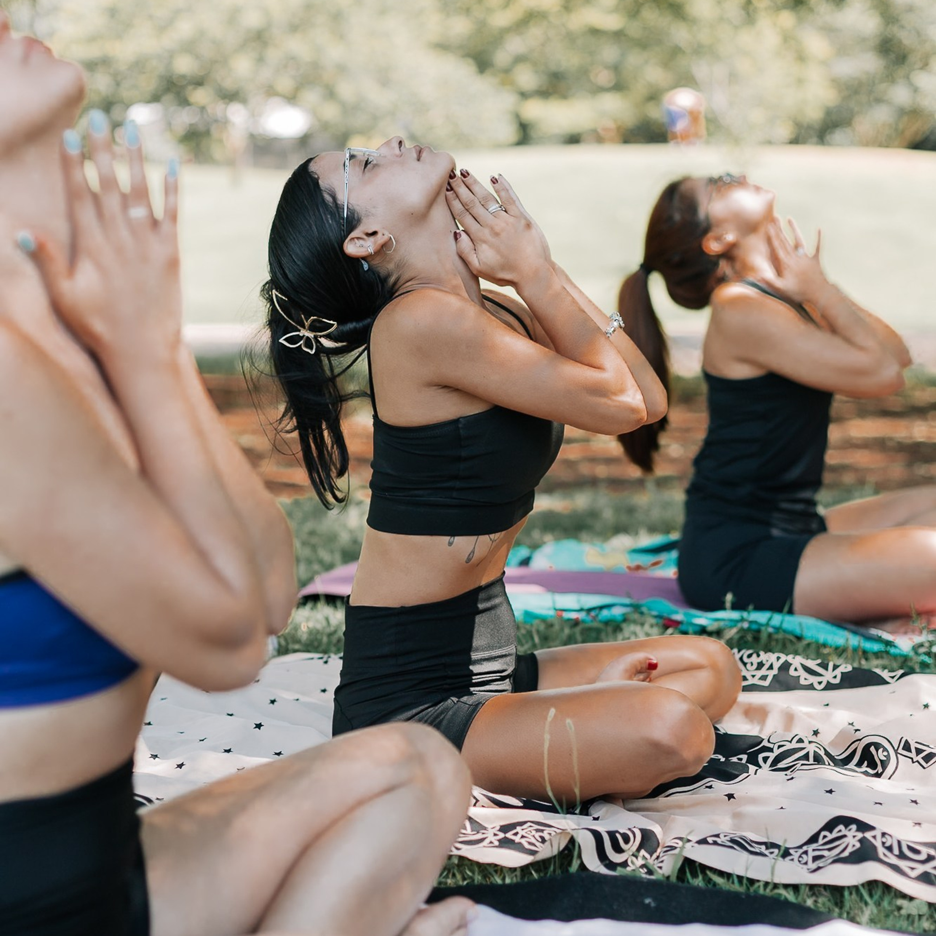Yoga no Parque da Juventude — São Paulo /SP. Mareh Audiovisual