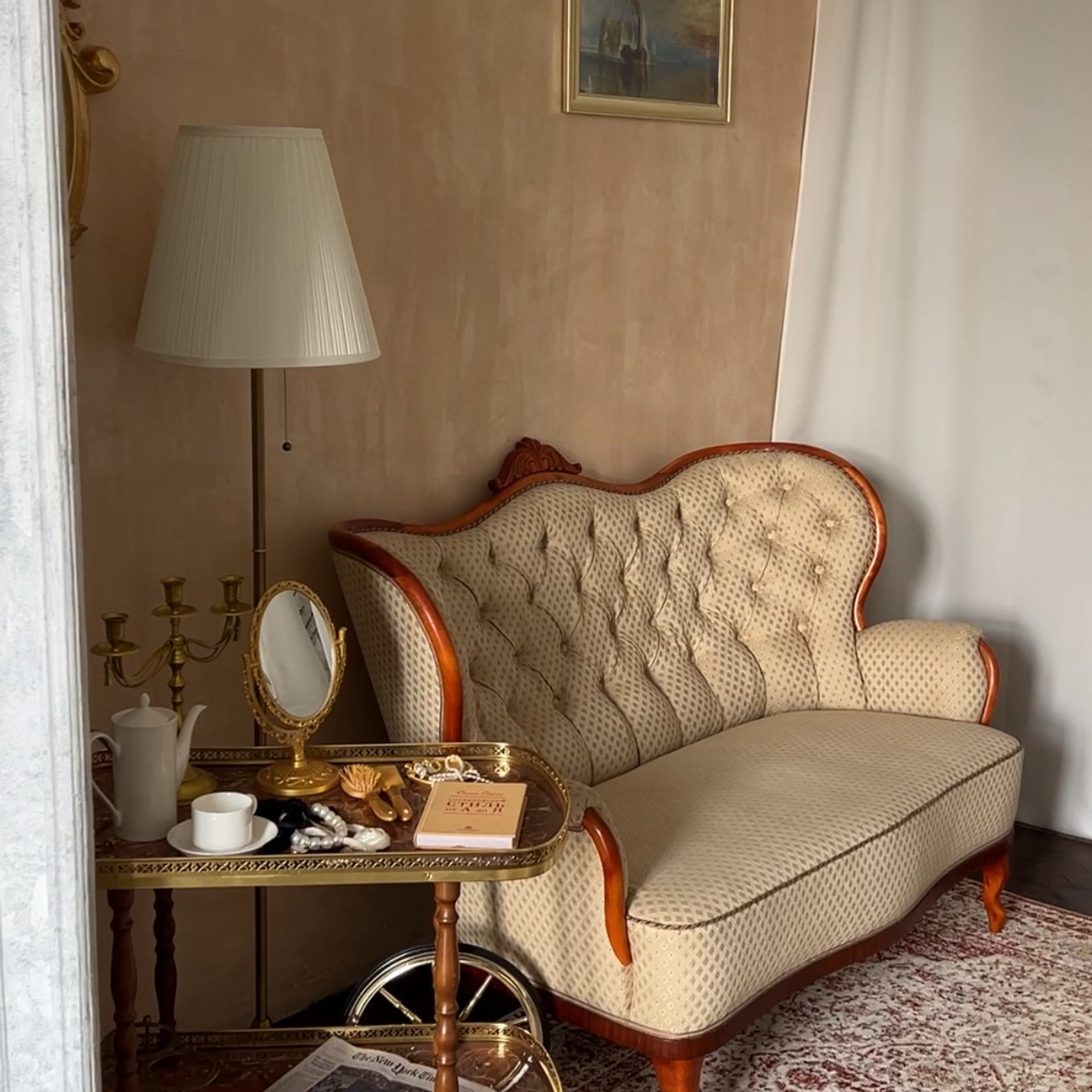“Vintage” Photo Day. Photographer and Blogger Europe/Asia Nika Stoma