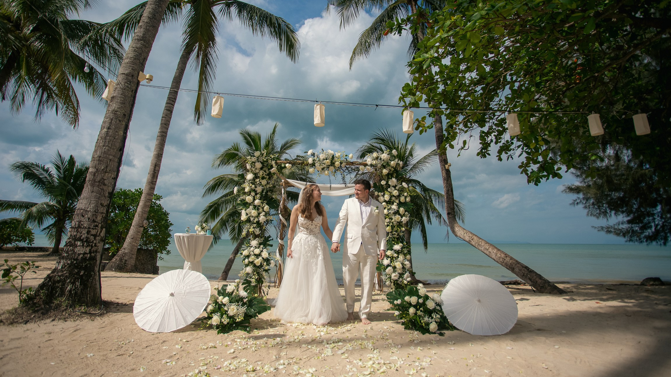 Just for 2. Wedding planner Magic Day weddings