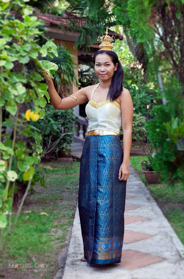 Dress for rent. Hochzeitsplaner Koh Samui | Strand- & Villenhochzeiten – Magic Day