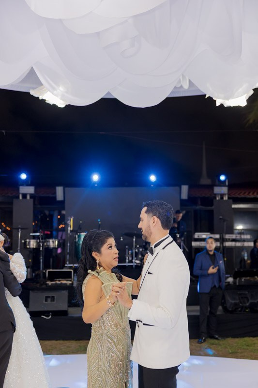 M + A. Luis Astorga - Fotografo de Bodas