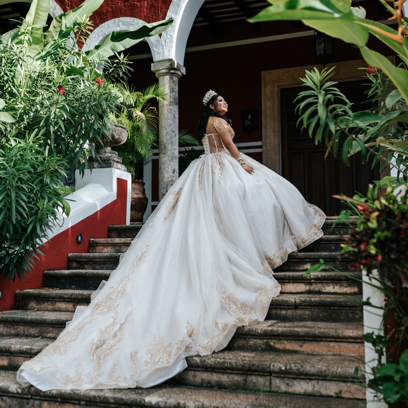 Fotógrafo de bodas, quince años, familias y fotografía infantil en Mérida Yucatán Alberto Rodriguez