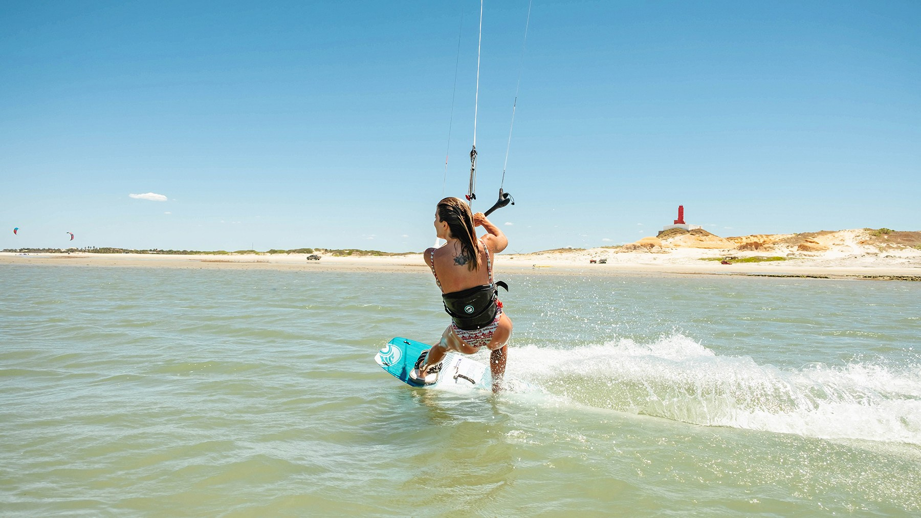 Kitesurfing. R&S Fotografia e Filme fotografamos e filmamos casamentos, ensaios diversos, eventos em geral e hotelaria