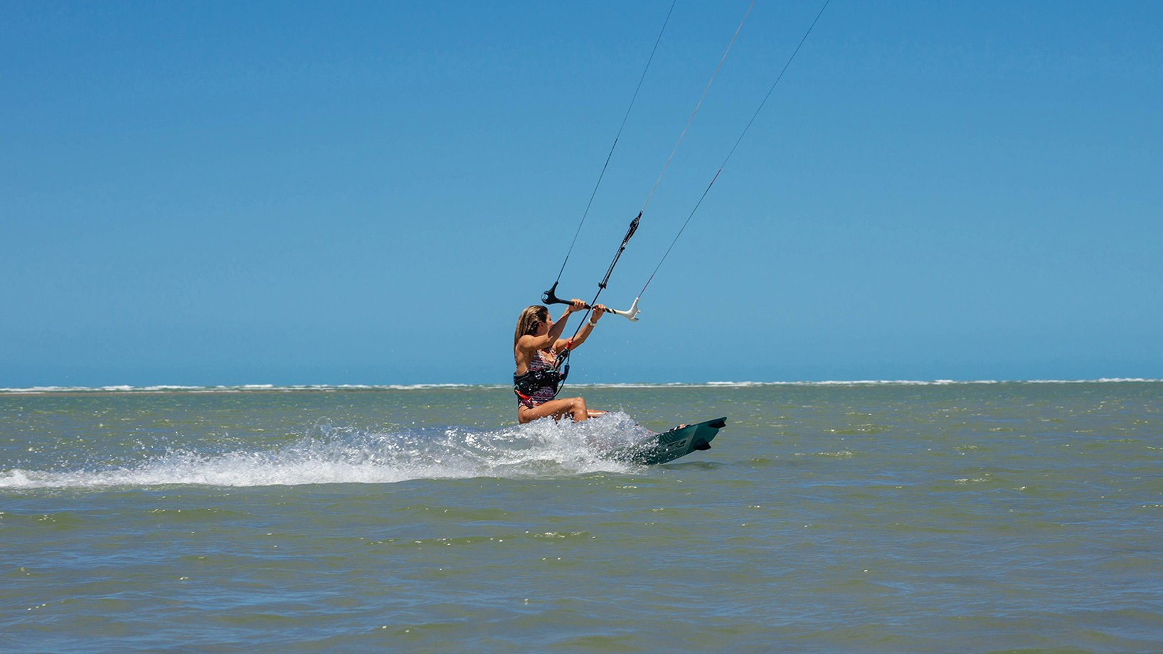 Kitesurfing. R&S Fotografia e Filme fotografamos e filmamos casamentos, ensaios diversos, eventos em geral e hotelaria