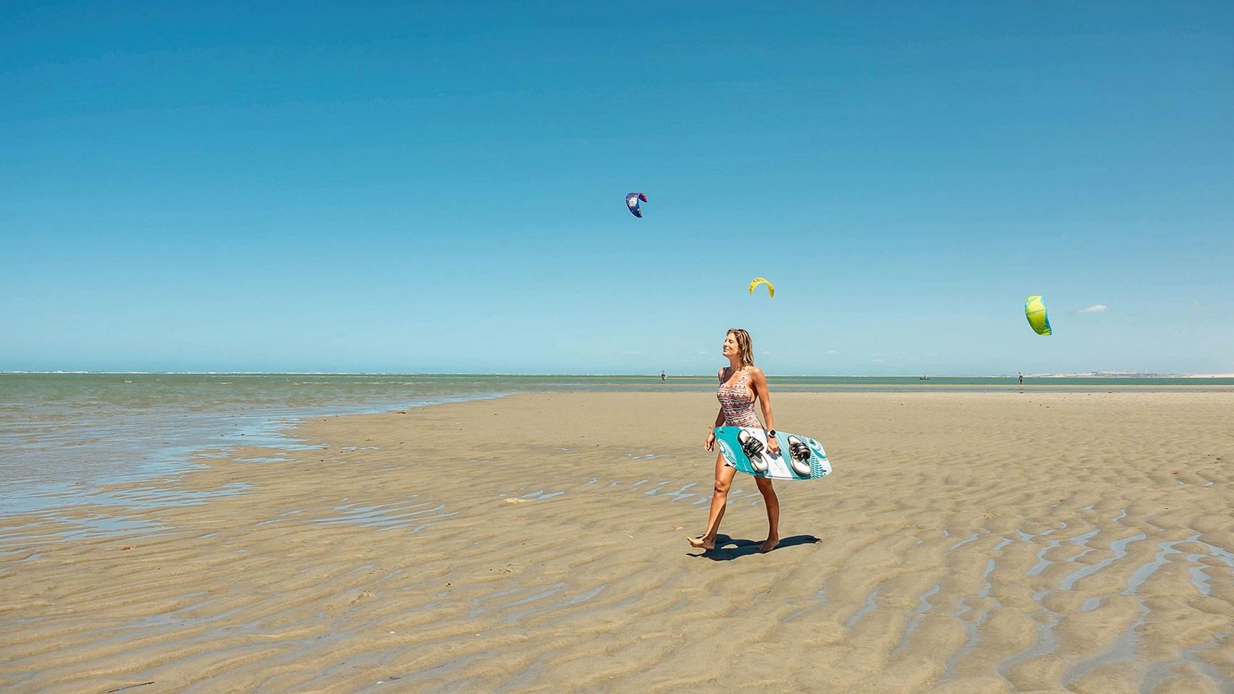 Kitesurfing. R&S Fotografia e Filme fotografamos e filmamos casamentos, ensaios diversos, eventos em geral e hotelaria