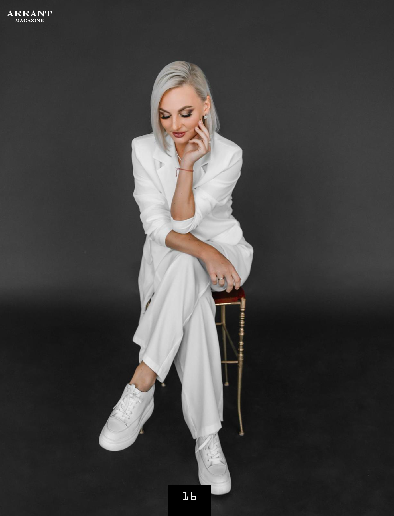 Photographer and Blogger Europe/Asia Nika Stoma