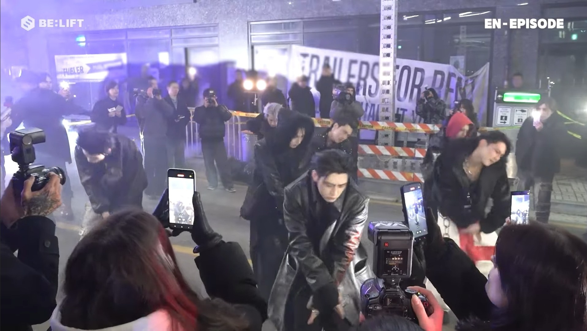 K-POP BOYS IDOL GROUP ENHYPEN “KNIFE”&nbsp;— extra, 18/12/2025